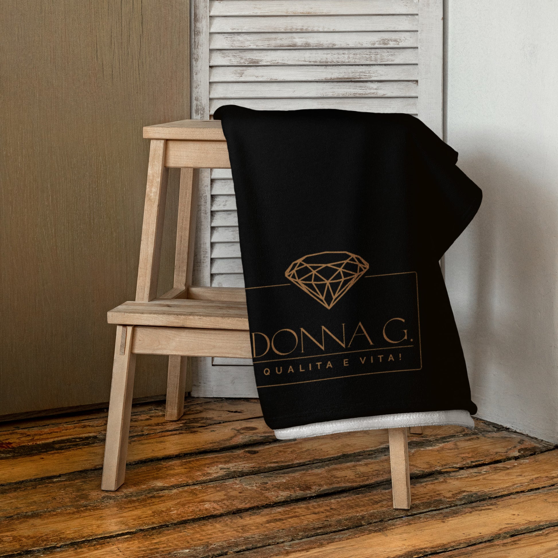 Luxe badkamer handdoek --Donna G. -- | Zwart |