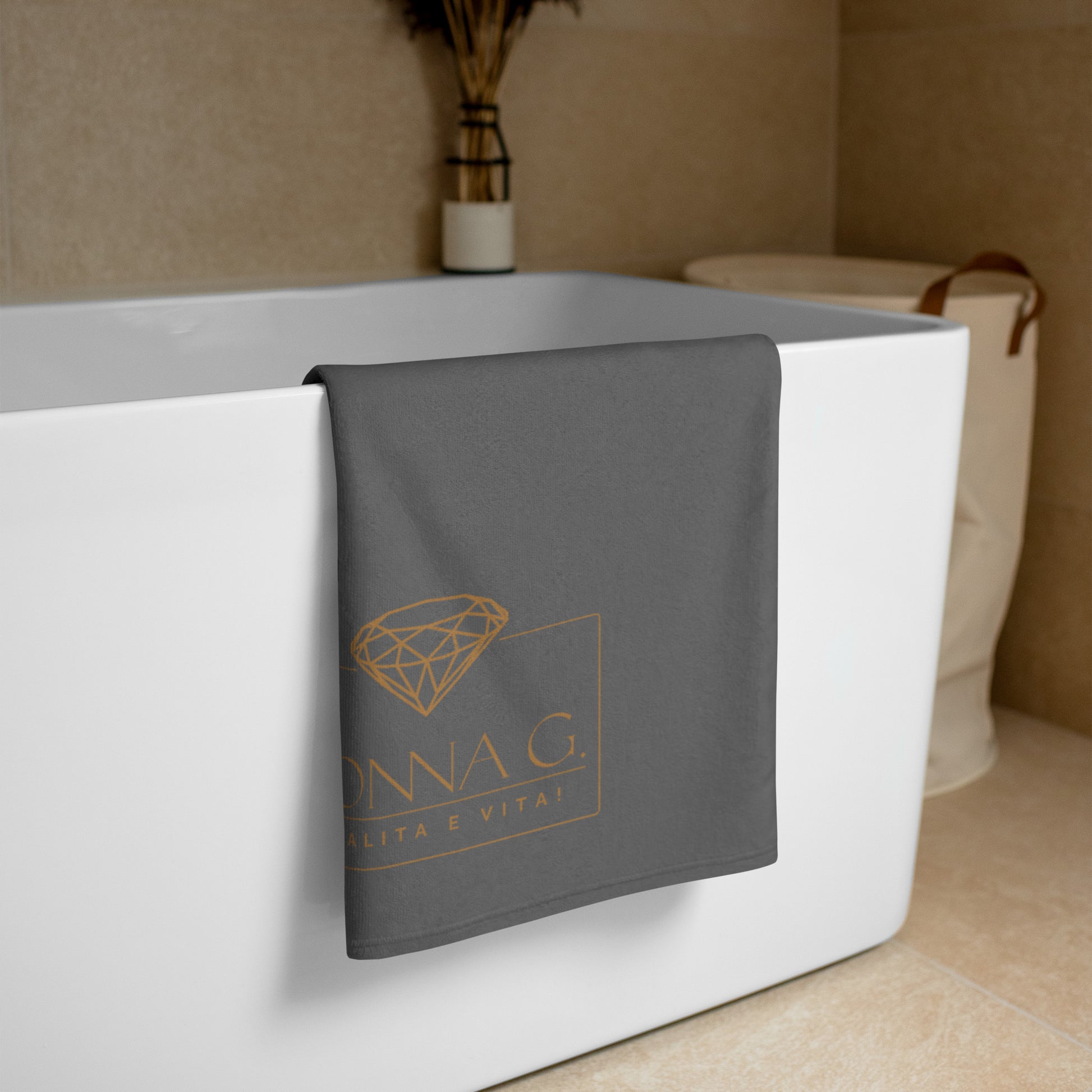 Luxe badkamer handdoek -- Donna G. -- | Donkergrijs |