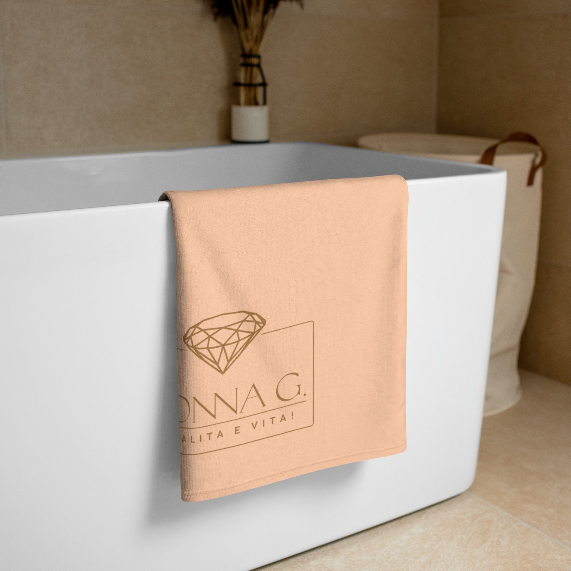 Luxe badkamer handdoek -- Donna G. -- | Peach |