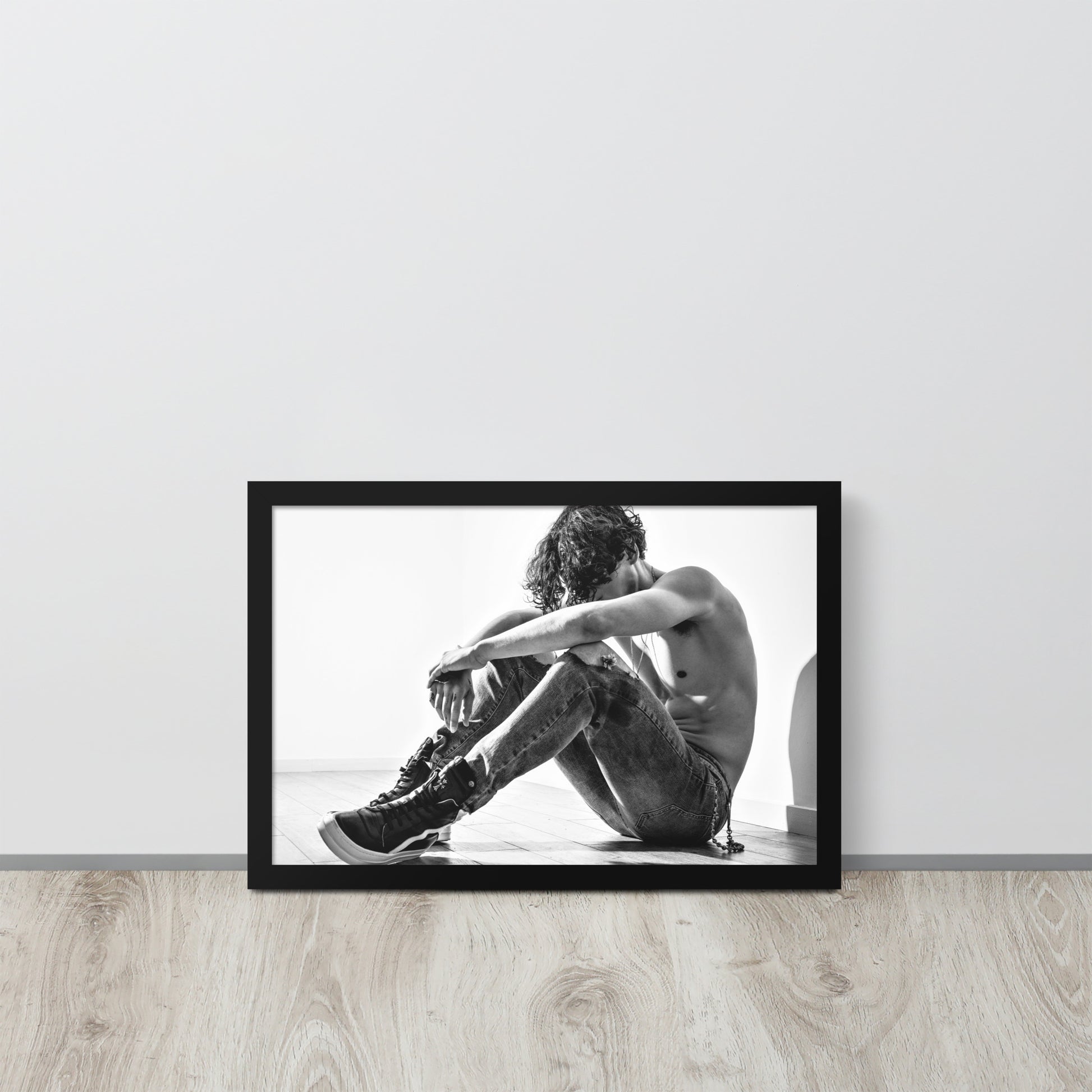 Men -- High Quality -- Framed on photo paper