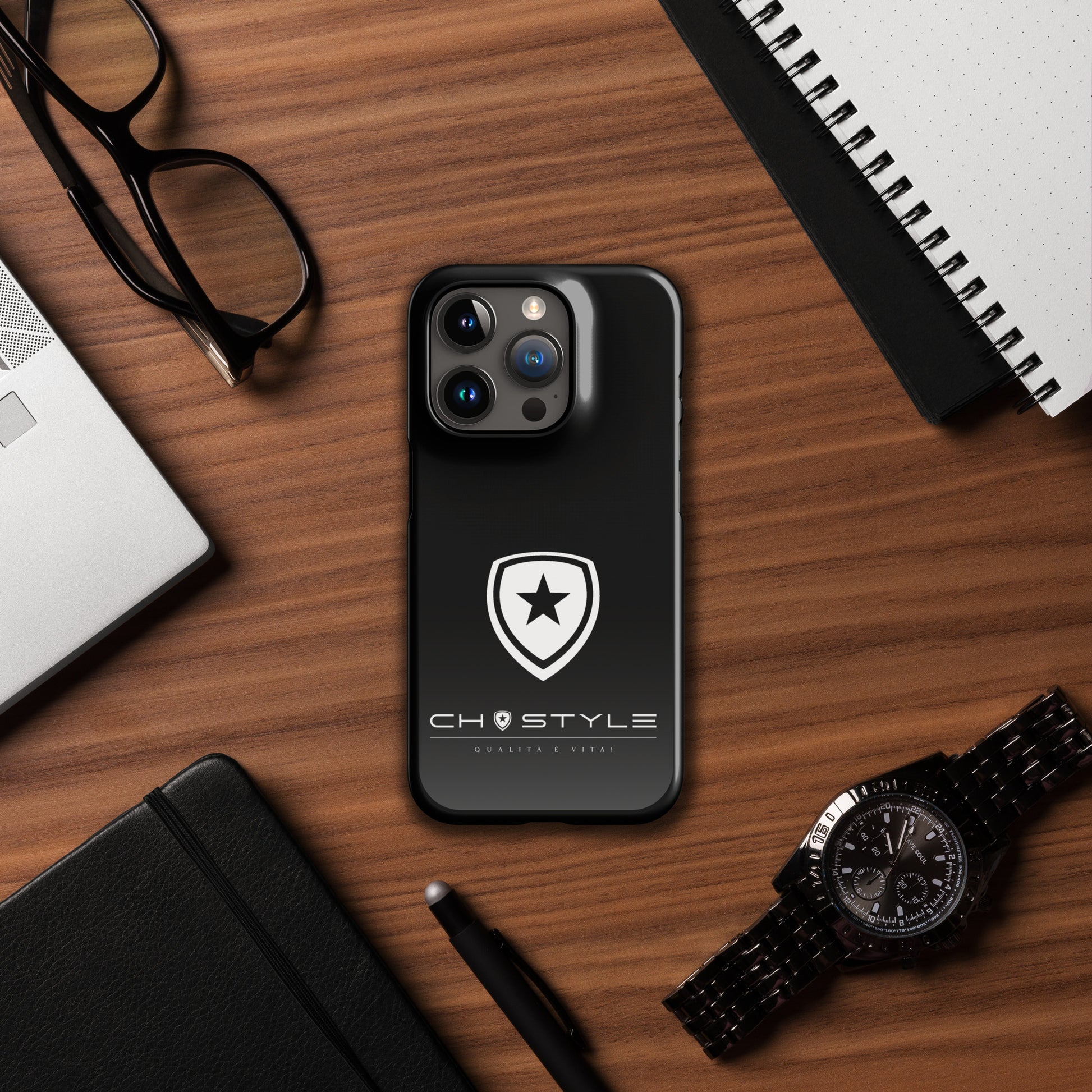 Luxe hardcover telefoonhoes Iphone 15 --CH Style--