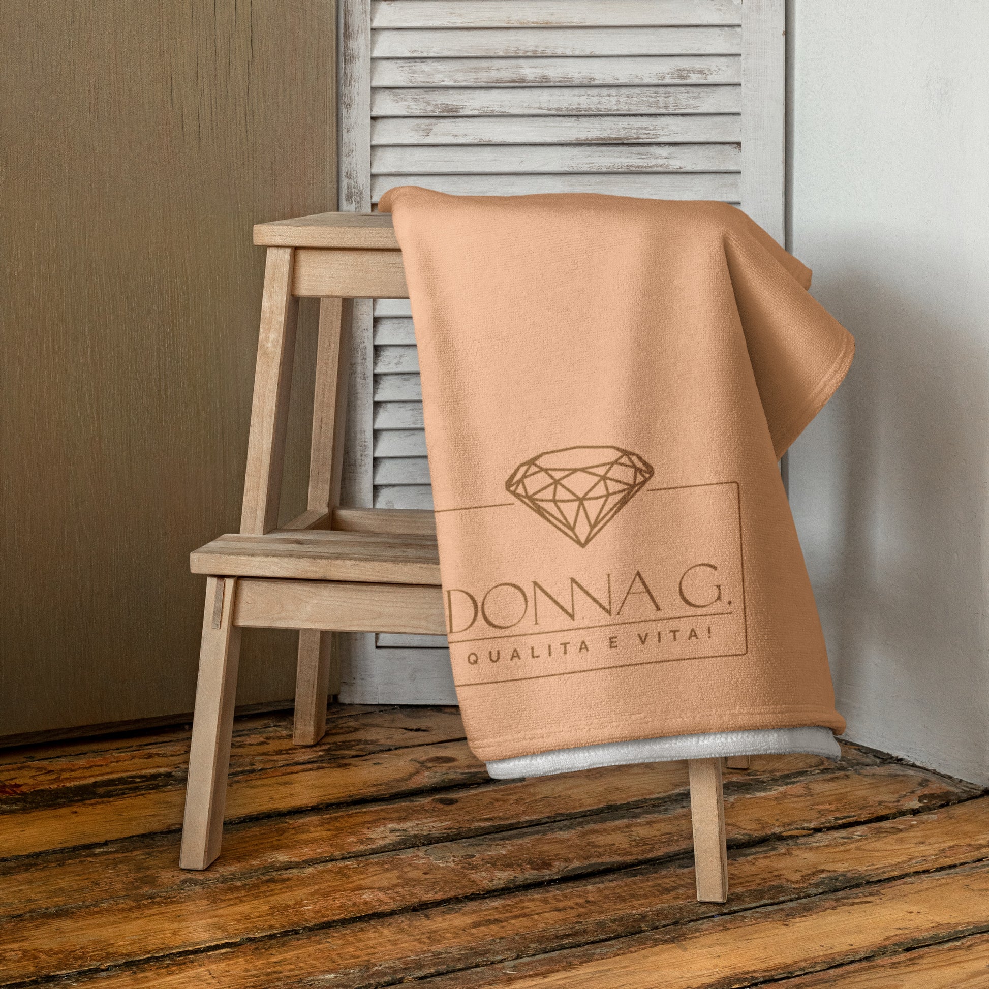 Luxe badkamer handdoek -- Donna G. -- | Peach |