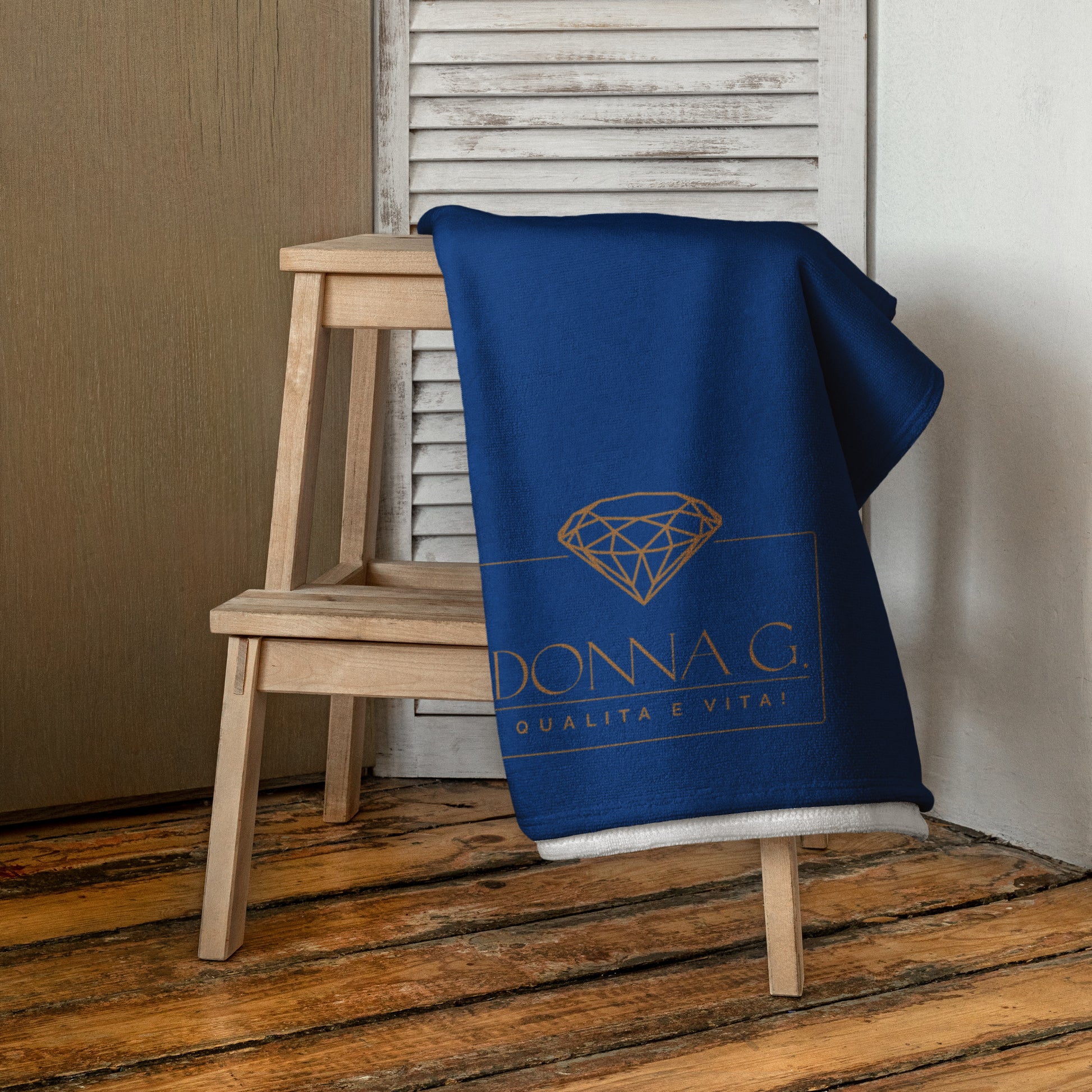 Luxe badkamer handdoek -- Donna G. -- | Blauw |
