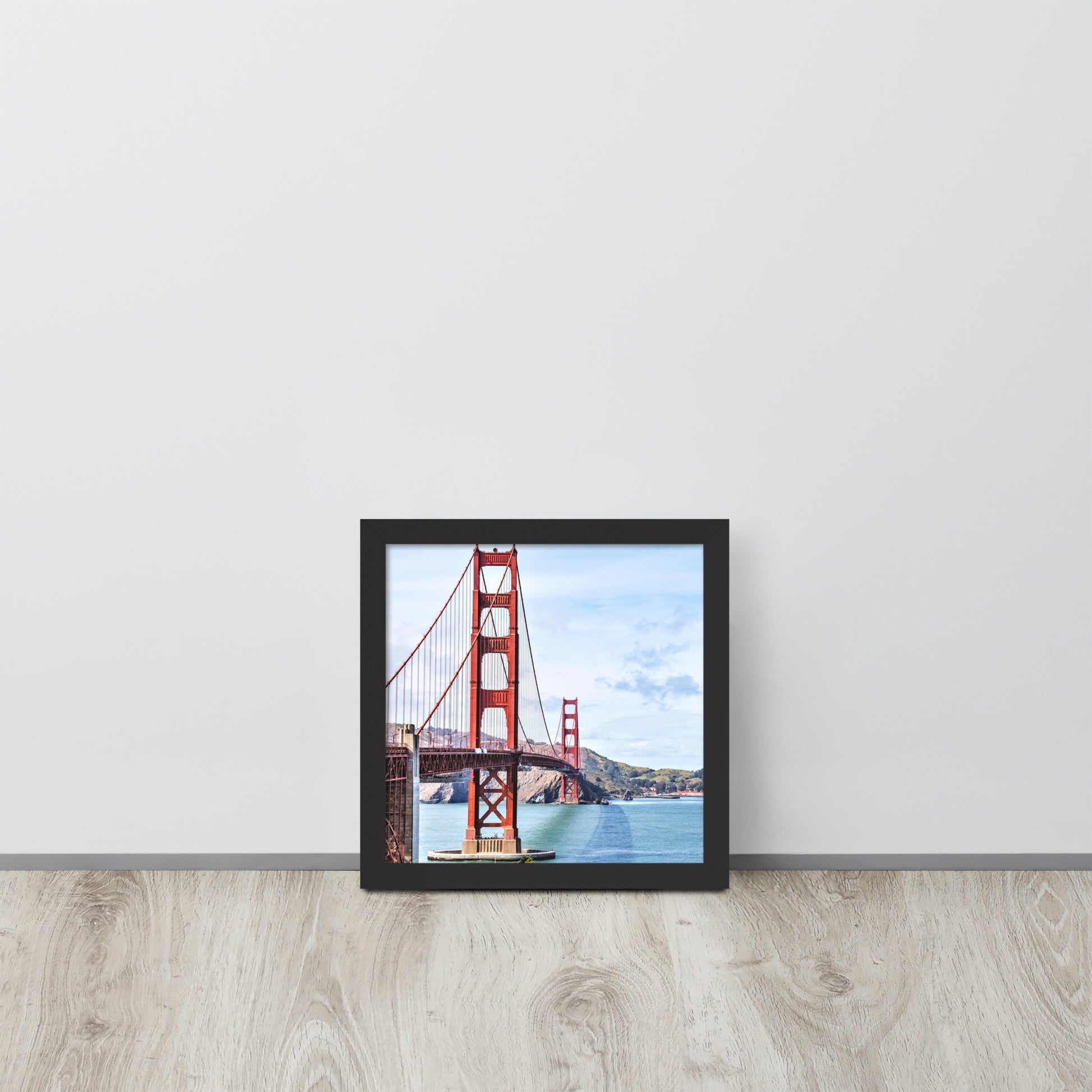Golden Gate Bridge -- High Quality -- Framed on photo paper