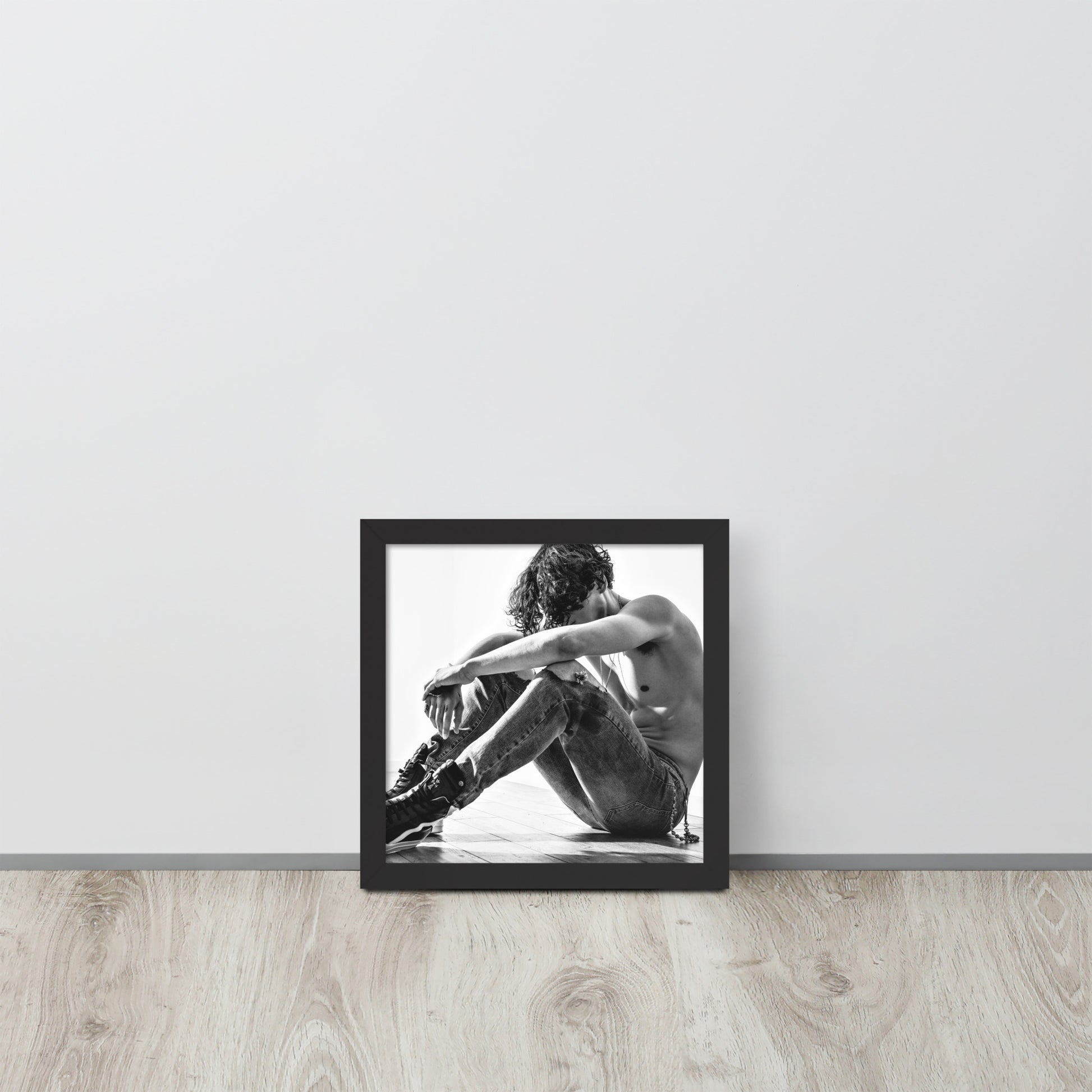 Men -- High Quality -- Framed on photo paper