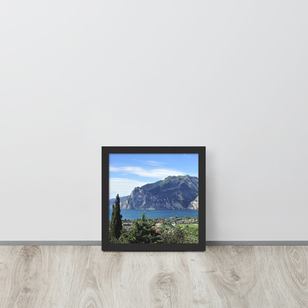 Lago di Garda Italia -- High Quality -- Framed on photo paper