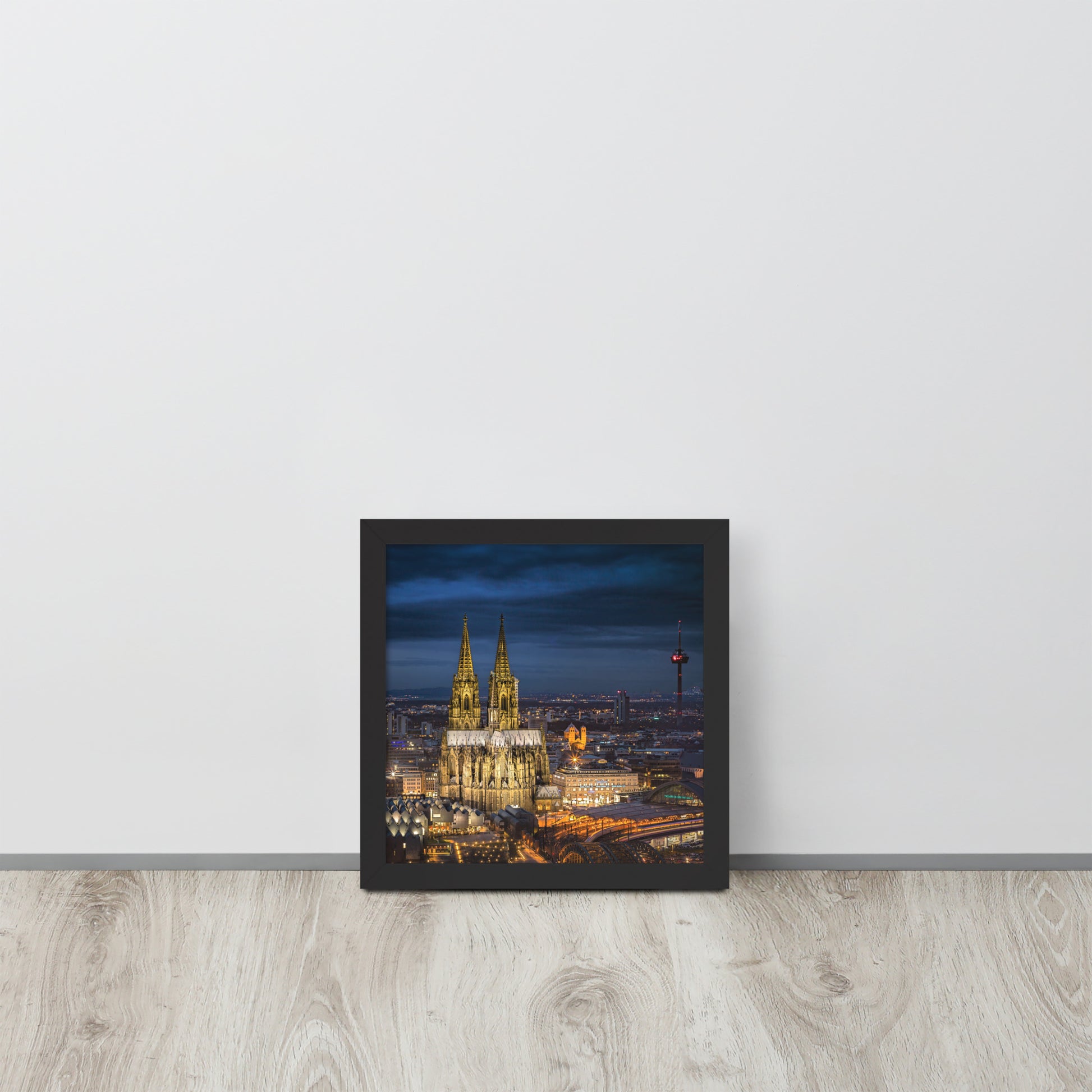 Köln Germany -- High Quality -- Framed on photo paper