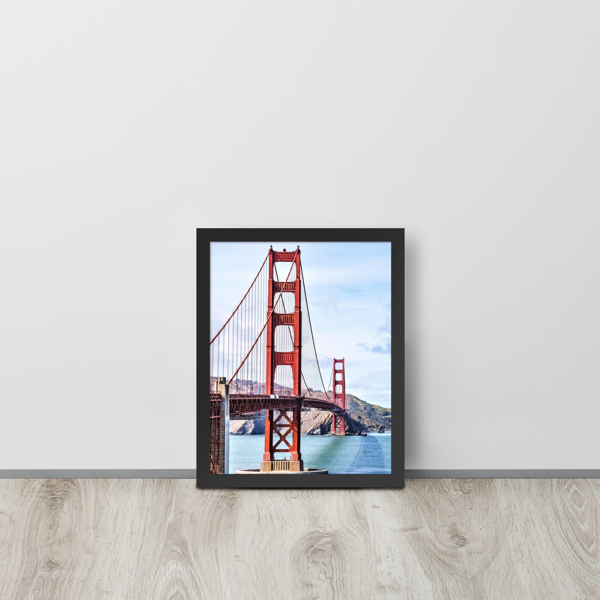 Golden Gate Bridge -- High Quality -- Framed on photo paper