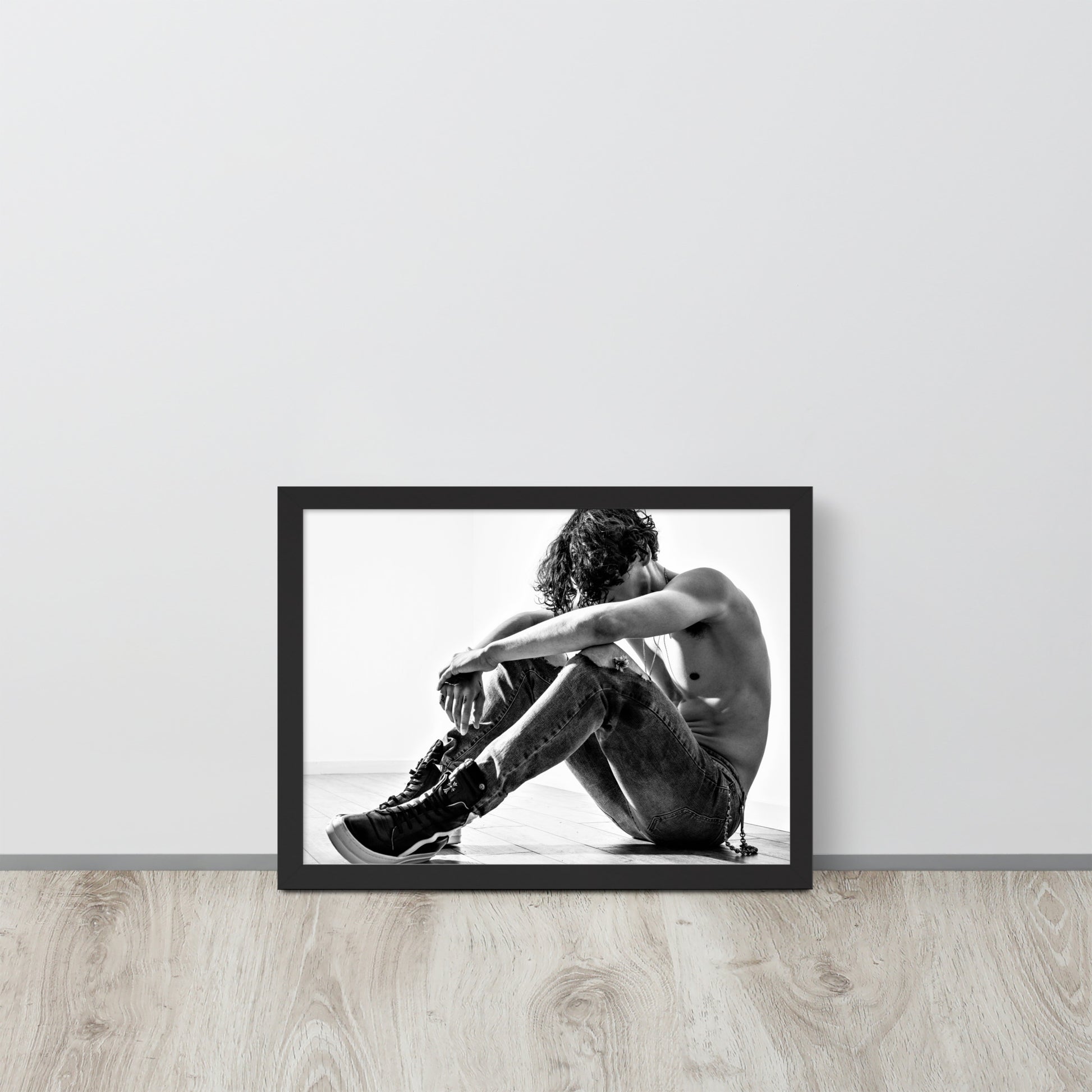 Men -- High Quality -- Framed on photo paper