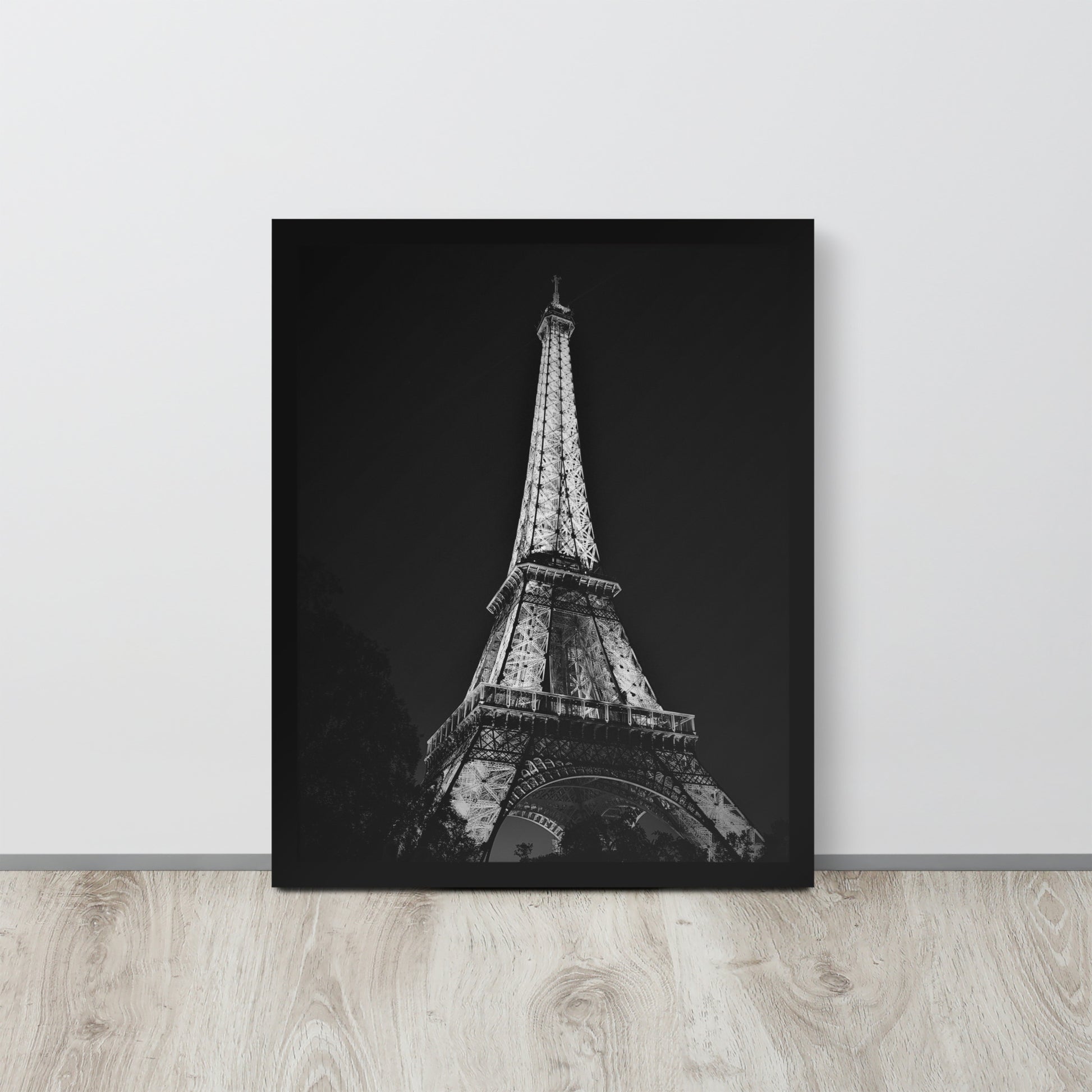 Paris -- High Quality -- Framed on photo paper