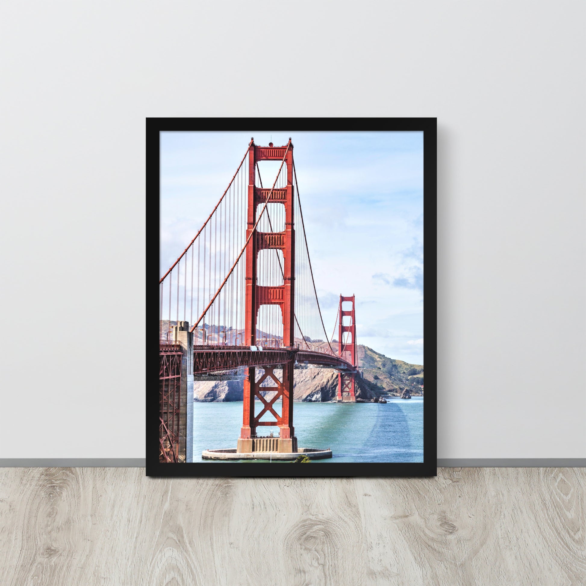 Golden Gate Bridge -- High Quality -- Framed on photo paper