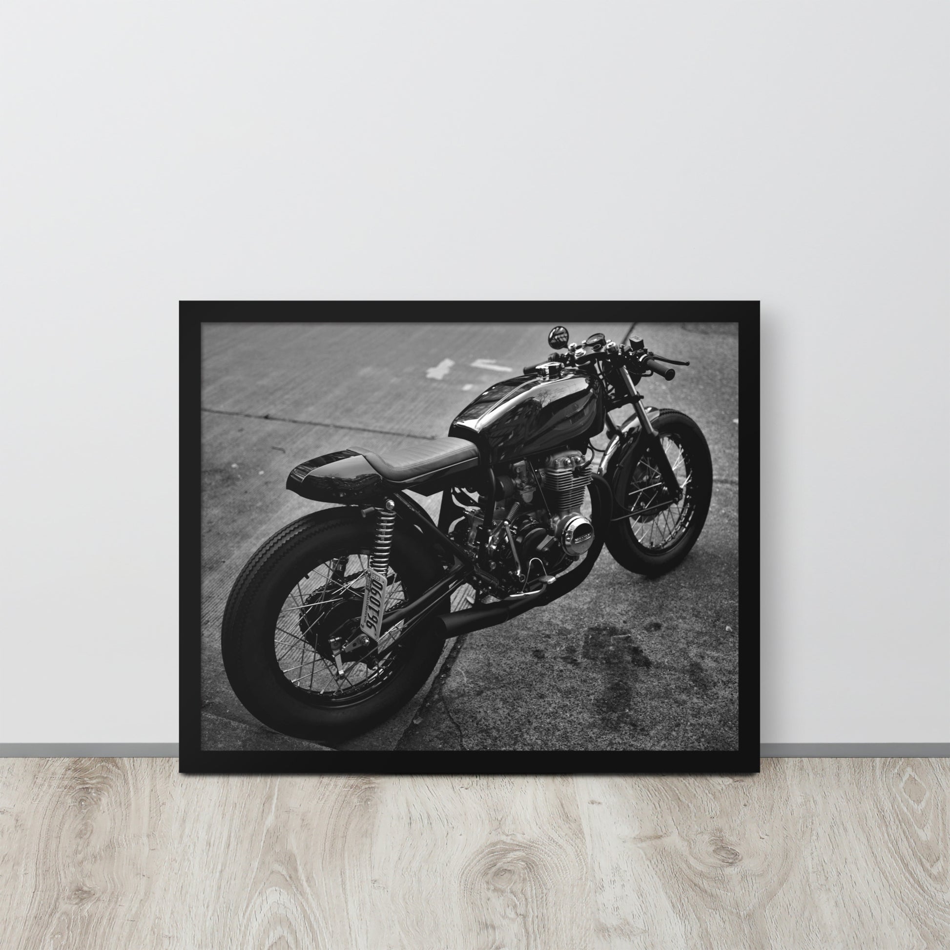 Bike -- High Quality -- Framed on photo paper