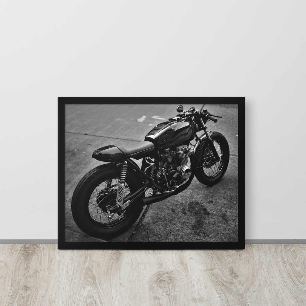 Bike -- High Quality -- Framed on photo paper