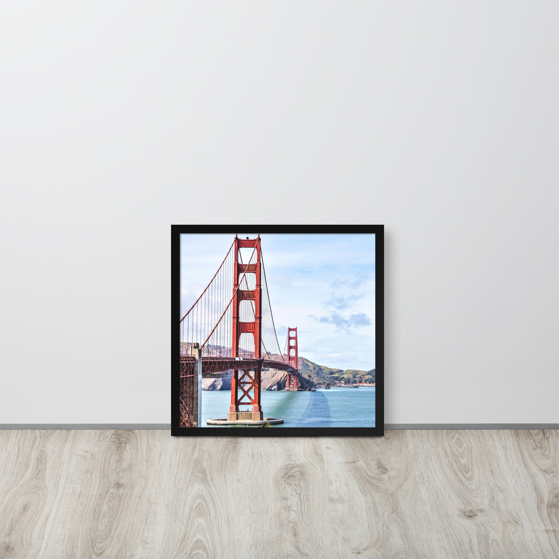 Golden Gate Bridge -- High Quality -- Framed on photo paper
