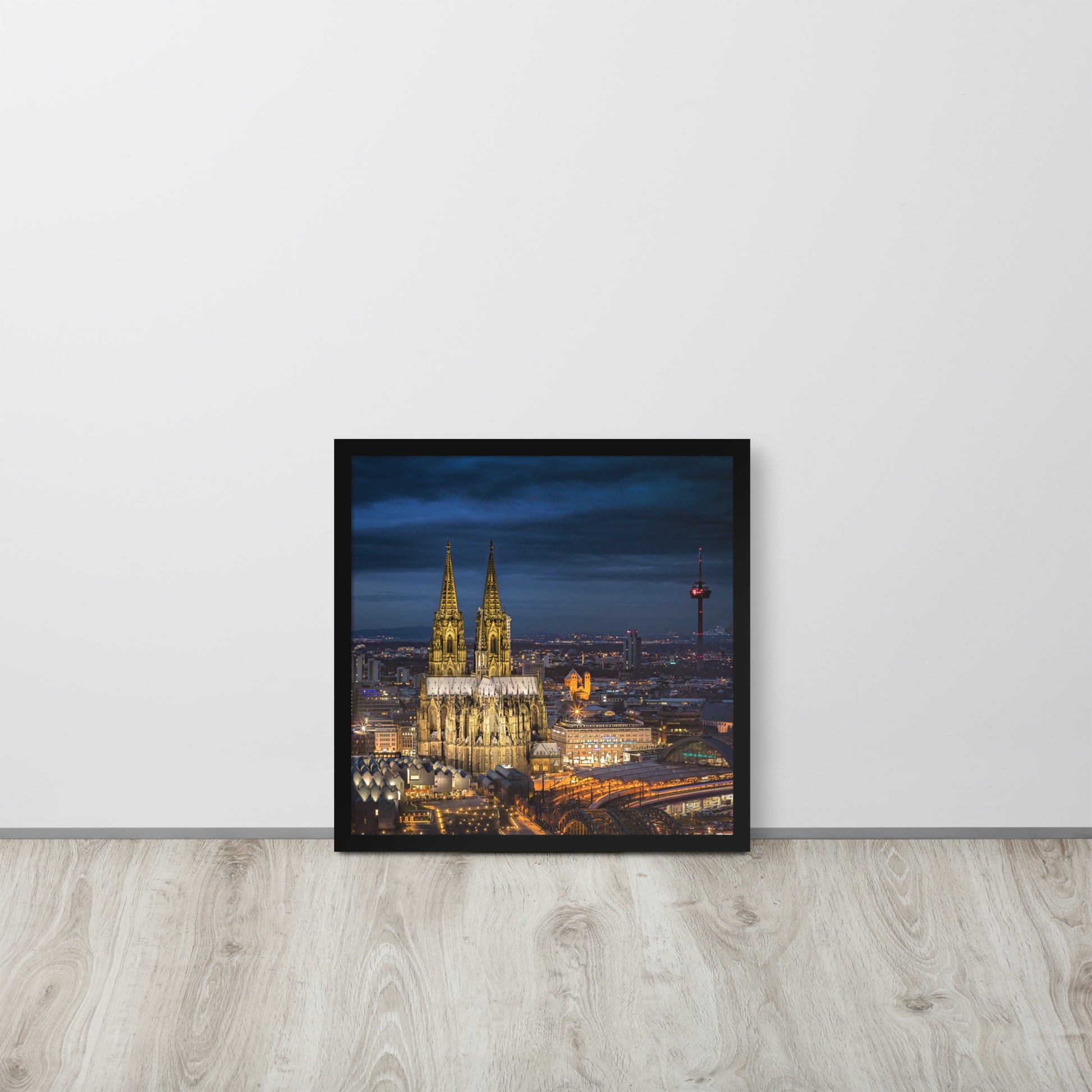 Köln Germany -- High Quality -- Framed on photo paper