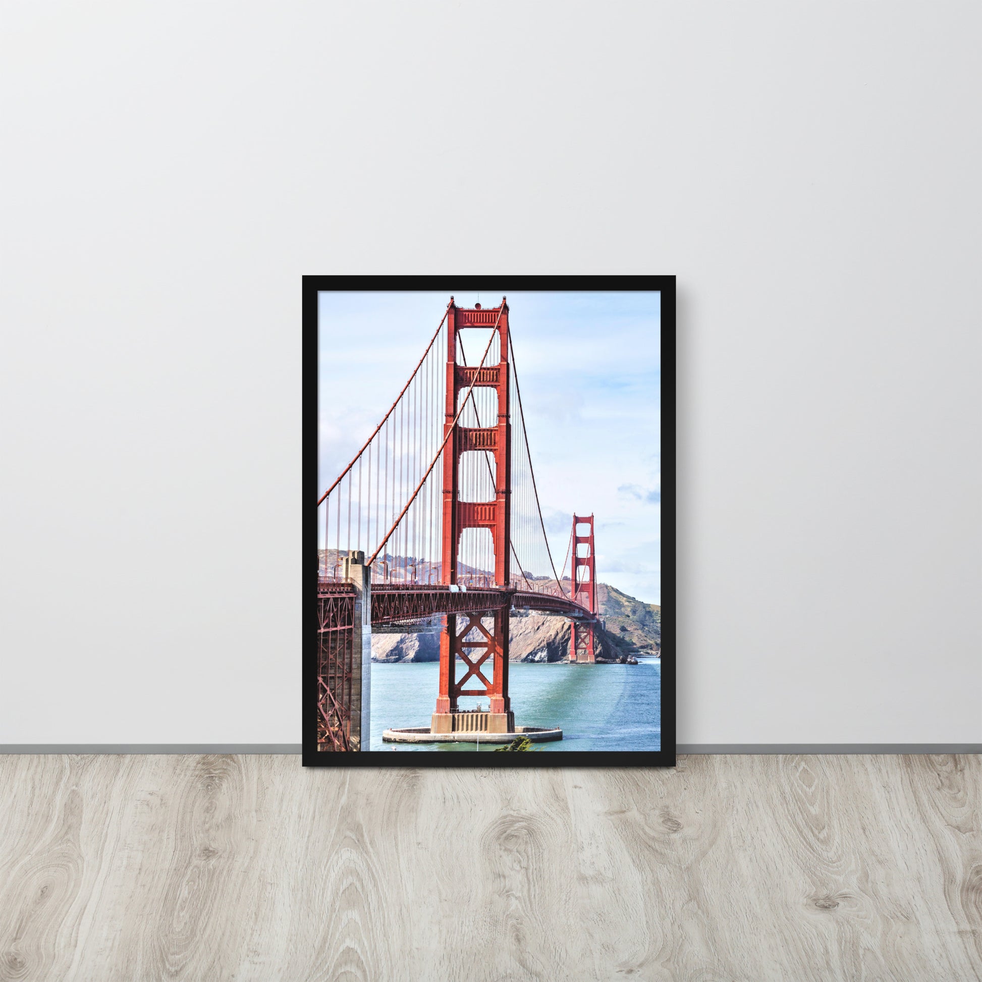 Golden Gate Bridge -- High Quality -- Framed on photo paper