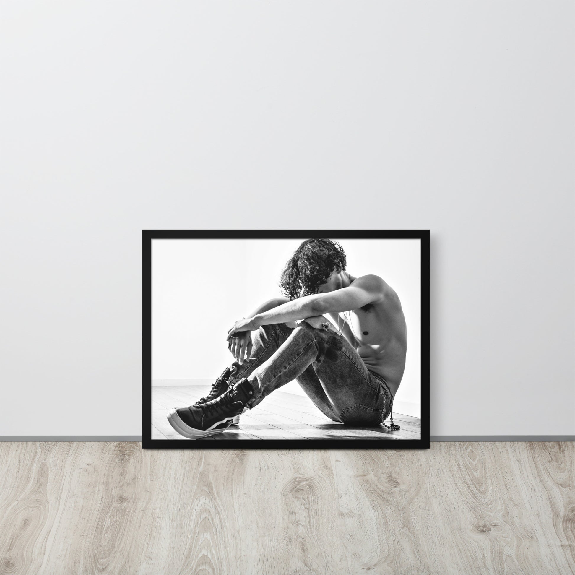 Men -- High Quality -- Framed on photo paper