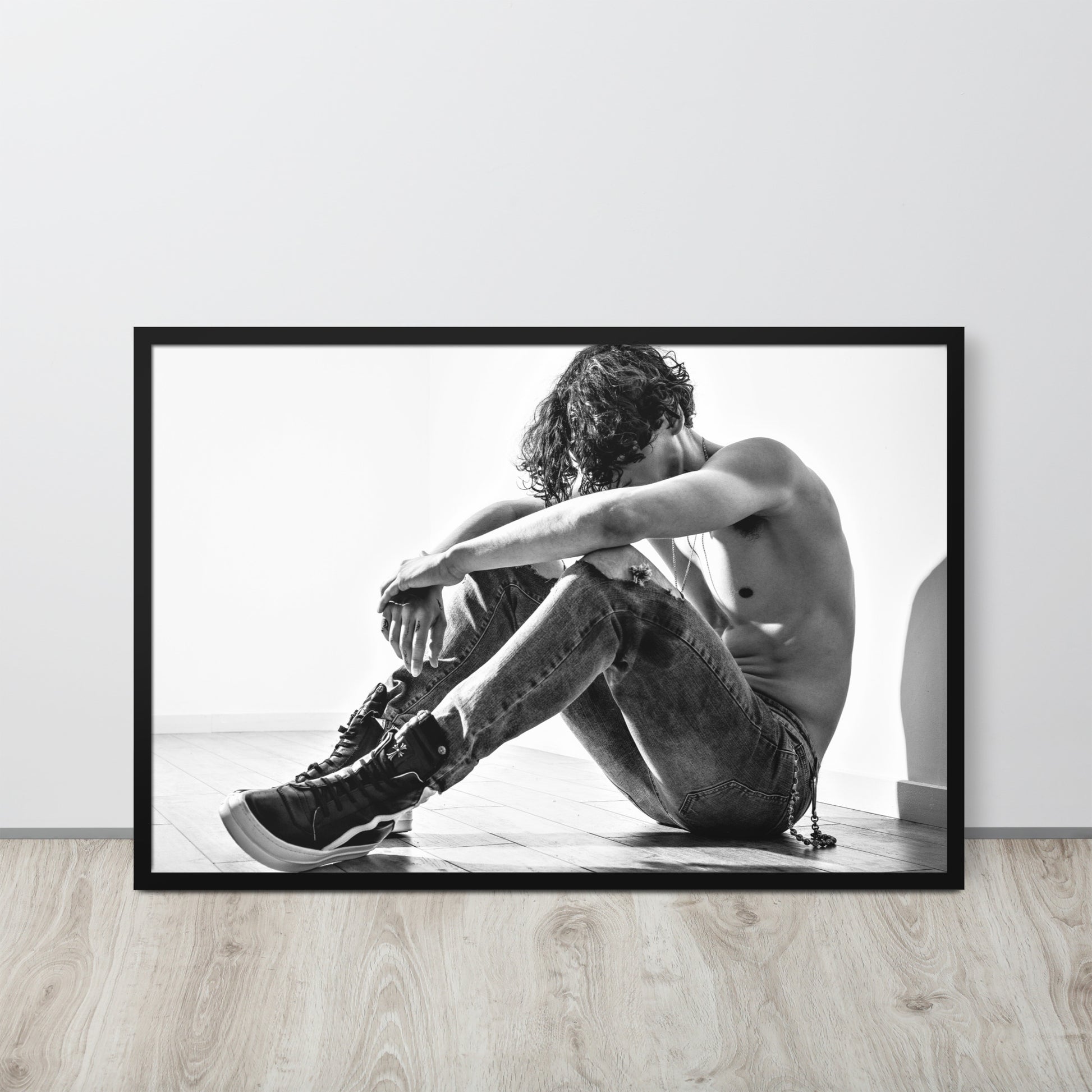 Men -- High Quality -- Framed on photo paper