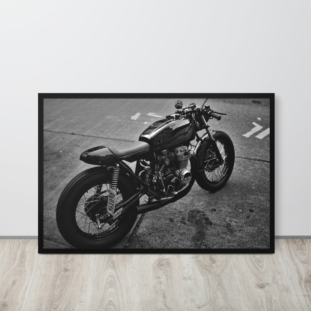 Bike -- High Quality -- Framed on photo paper