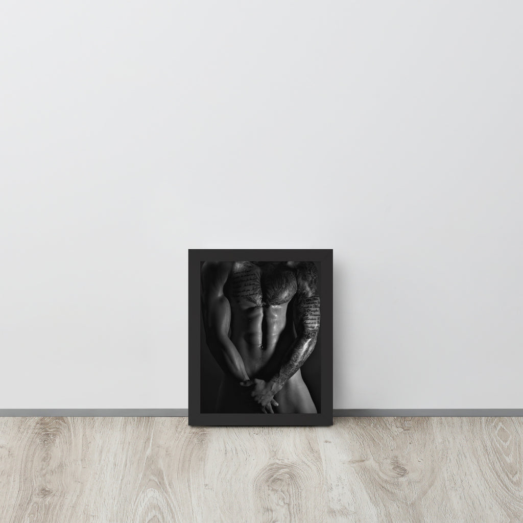 Uomo -- High Quality -- Framed on photo paper