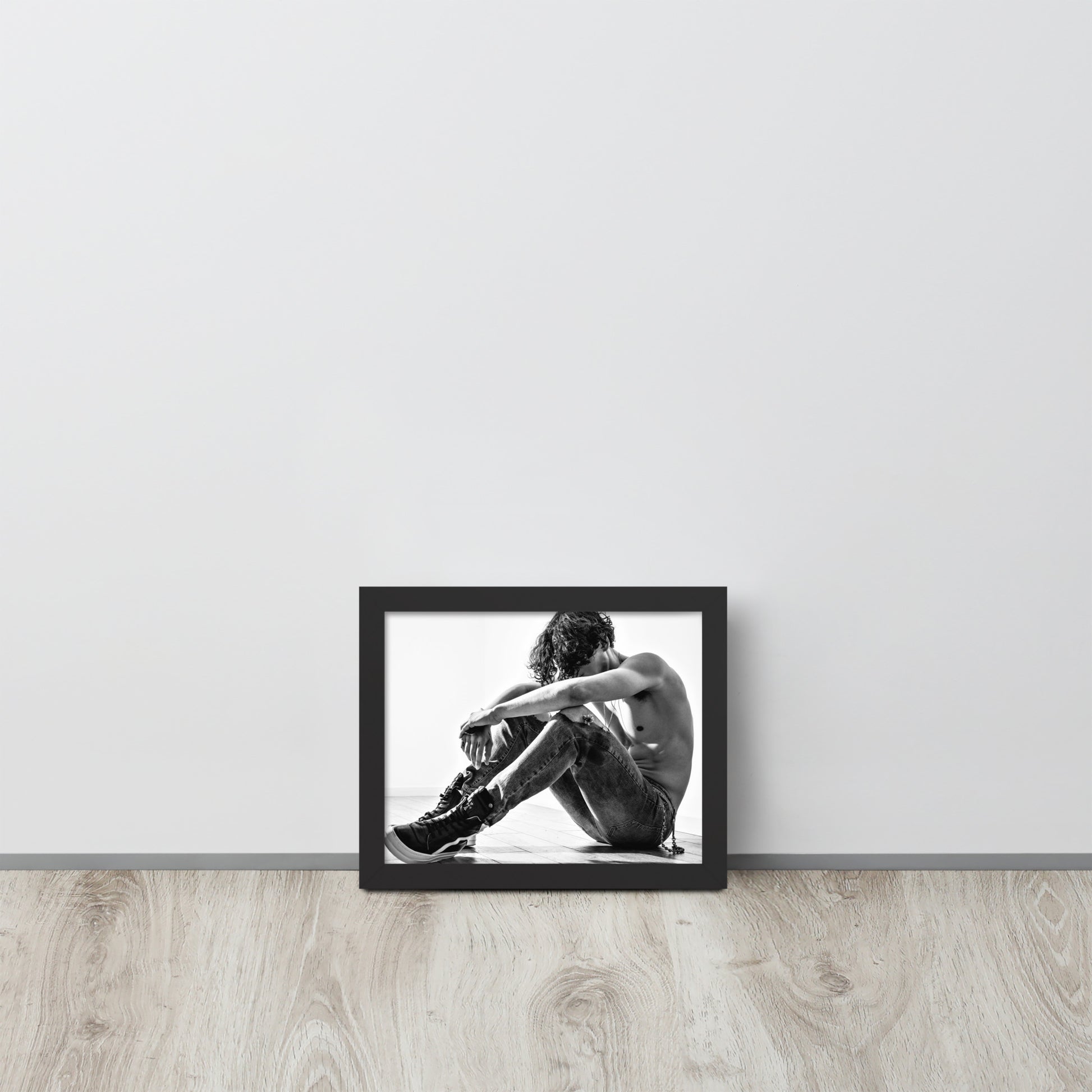 Men -- High Quality -- Framed on photo paper