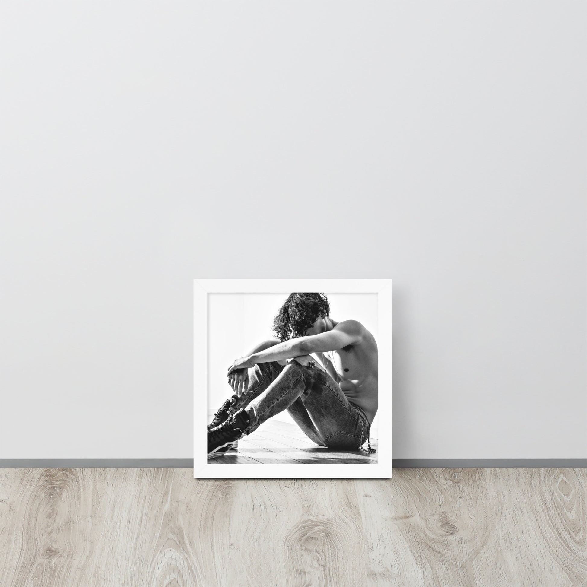 Men -- High Quality -- Framed on photo paper