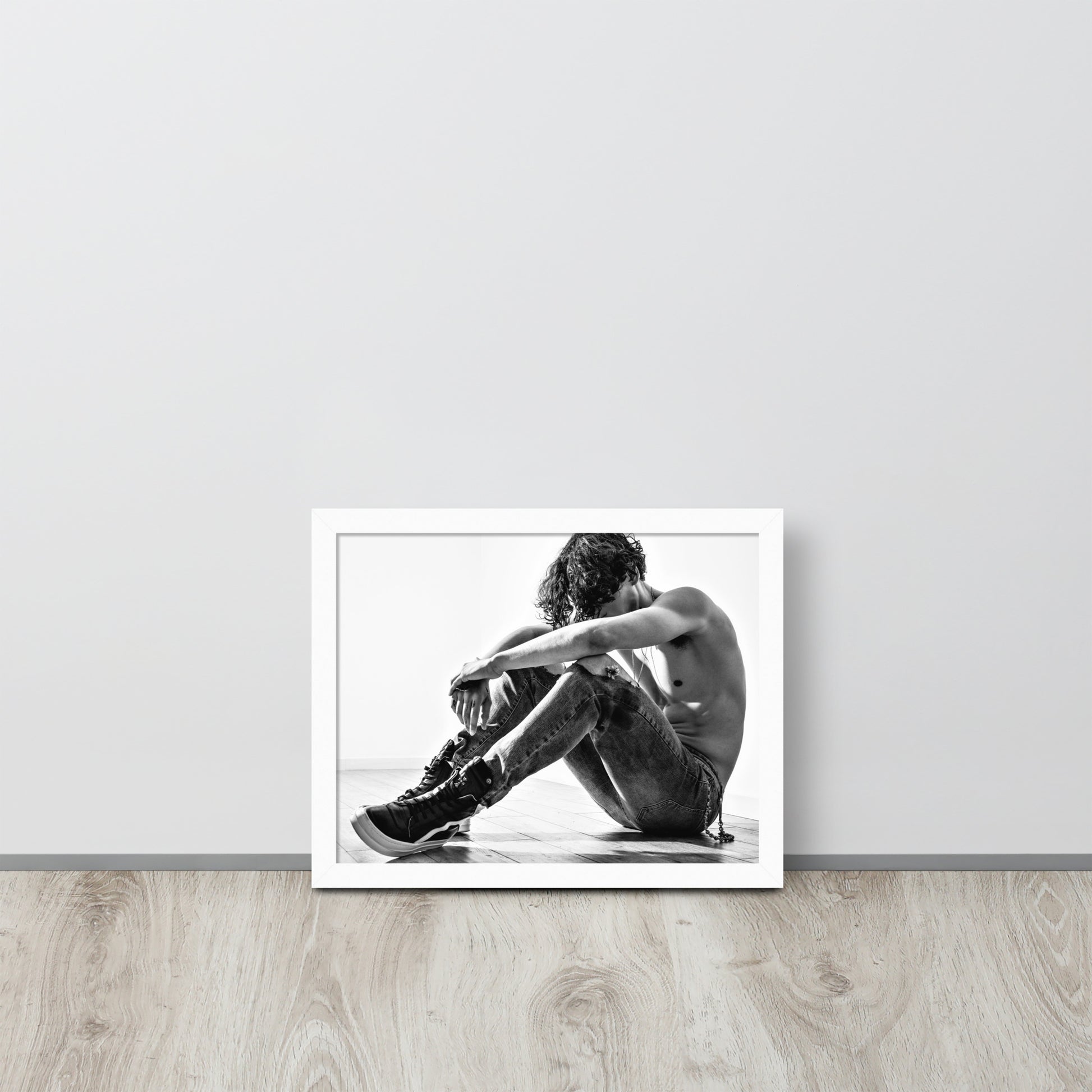 Men -- High Quality -- Framed on photo paper