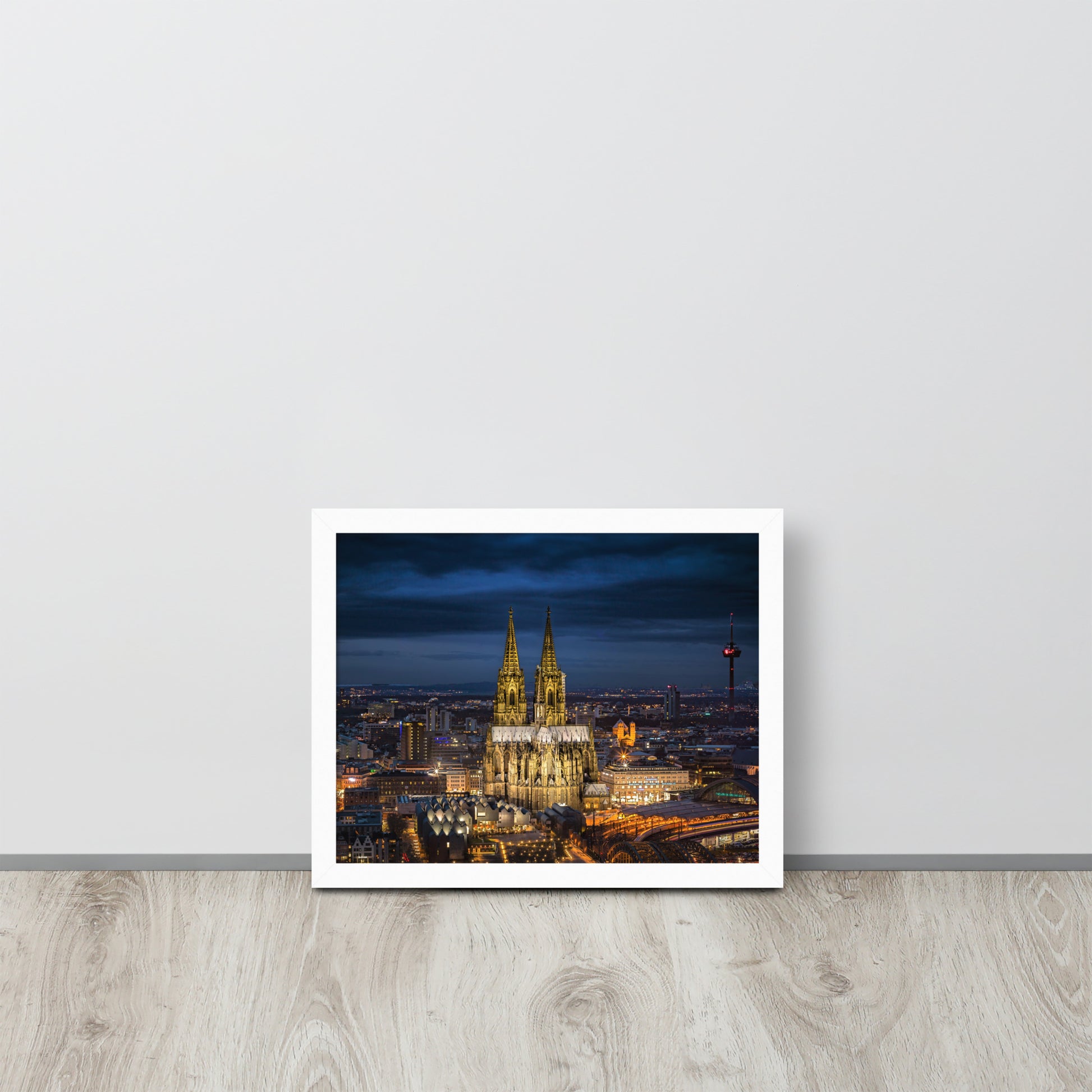Köln Germany -- High Quality -- Framed on photo paper
