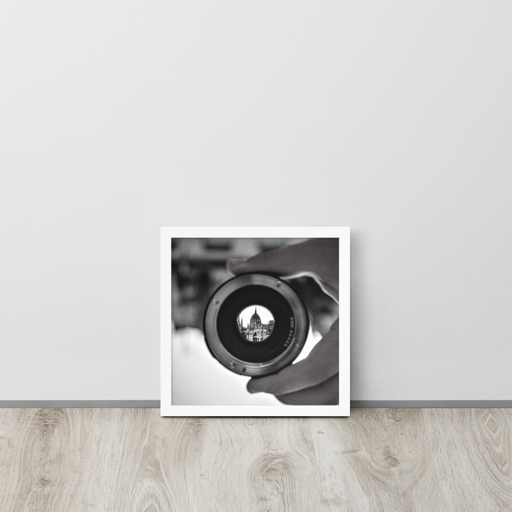 Photo -- High Quality -- Framed on photo paper