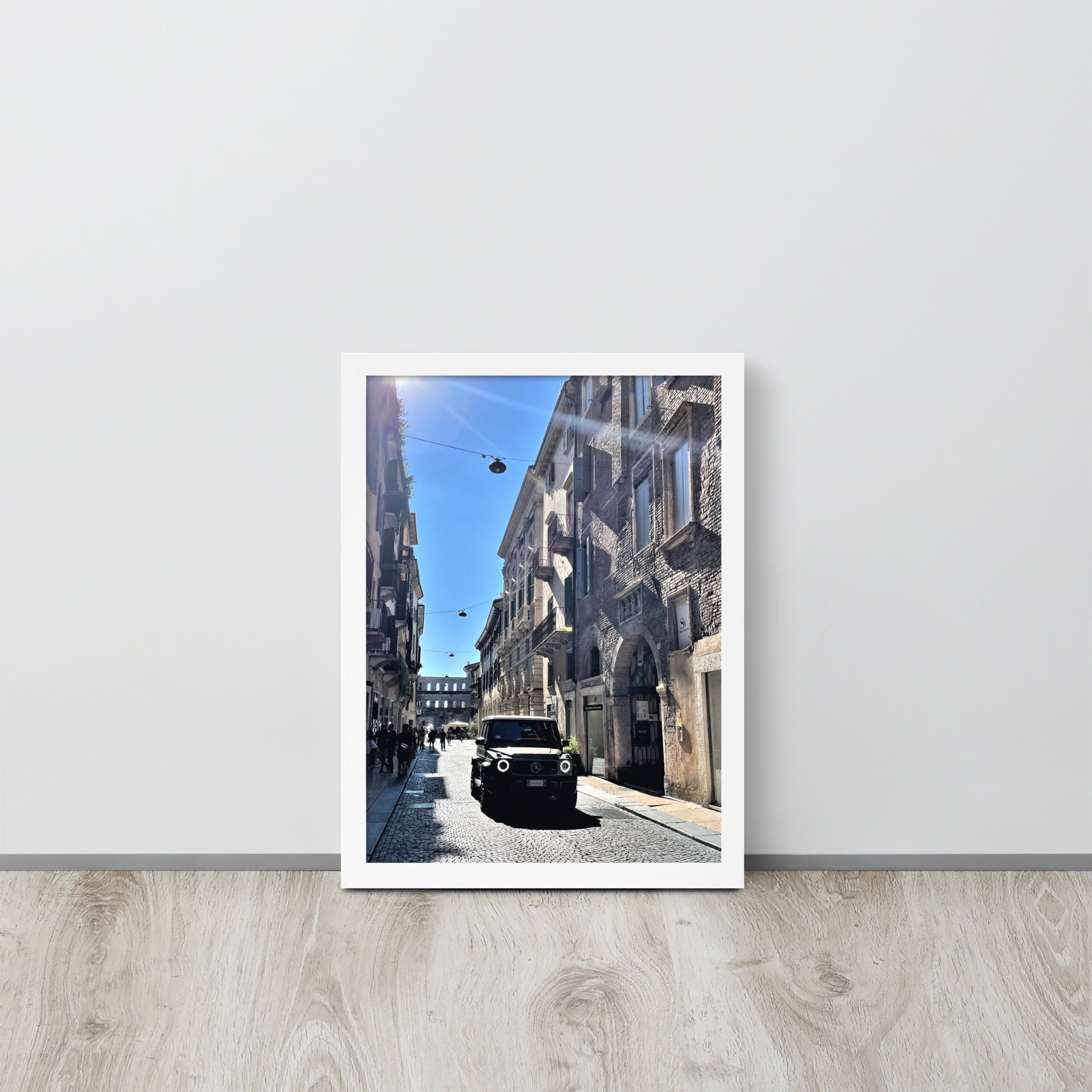 Verona Italia G-Class -- High Quallity -- Framed on photo paper