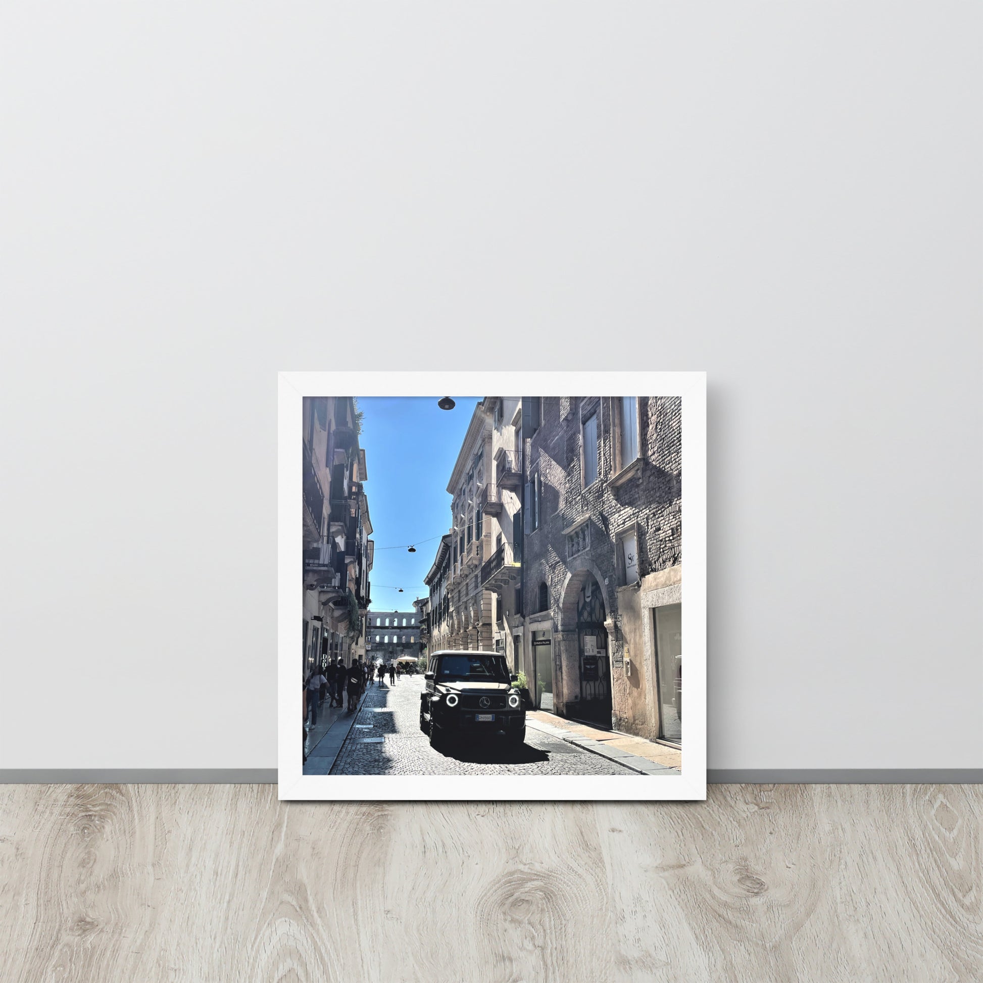 Verona Italia G-Class -- High Quallity -- Framed on photo paper