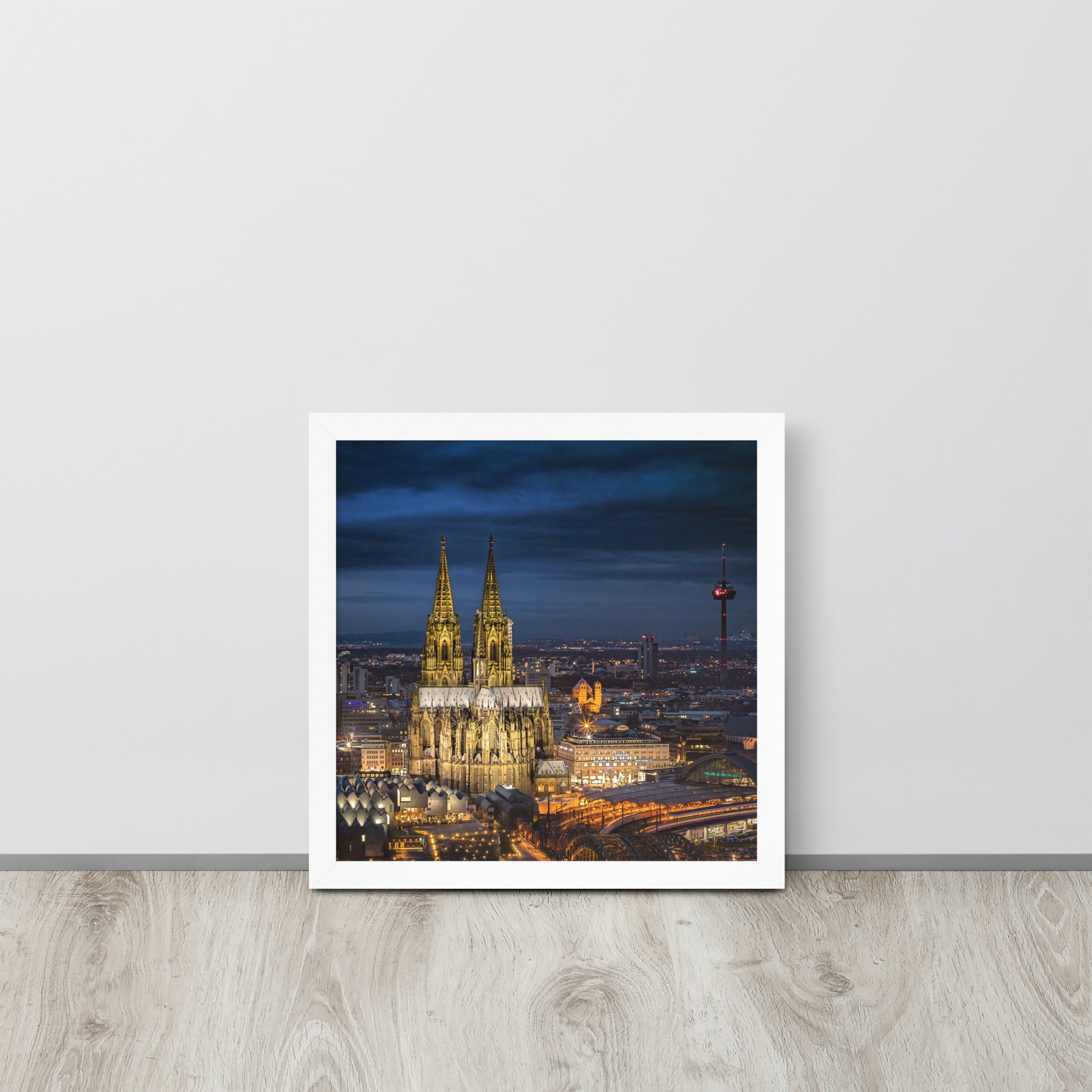 Köln Germany -- High Quality -- Framed on photo paper
