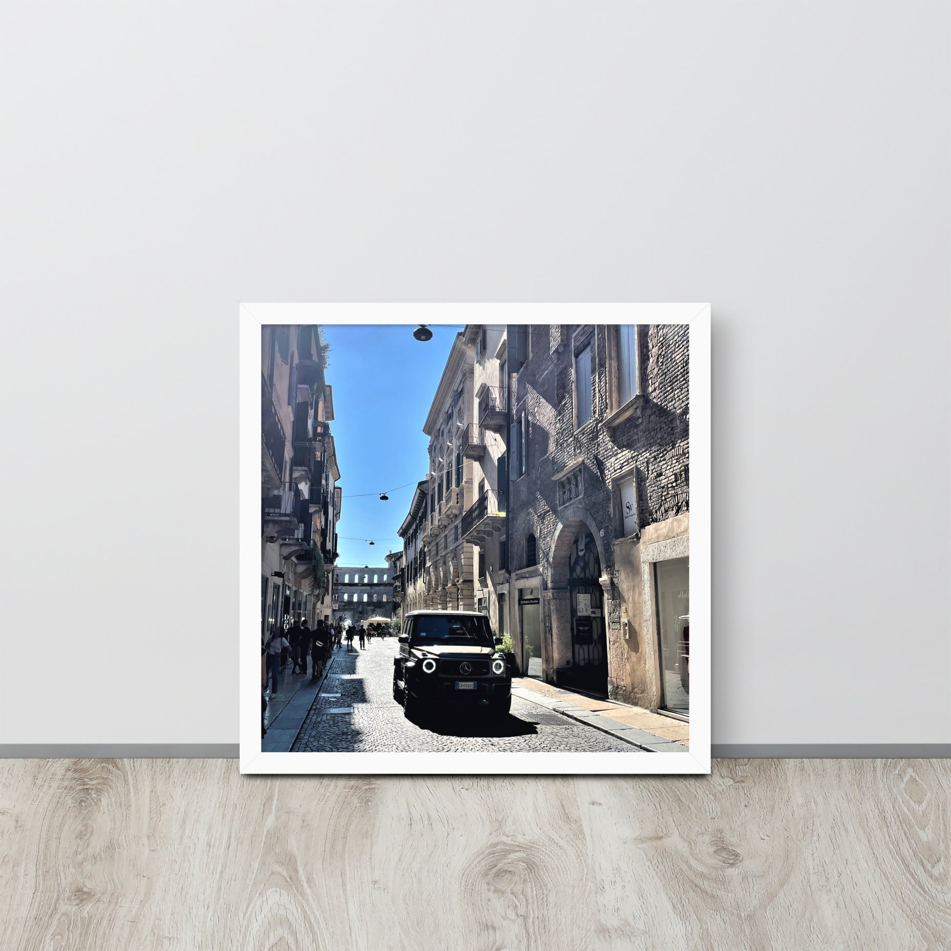 Verona Italia G-Class -- High Quallity -- Framed on photo paper