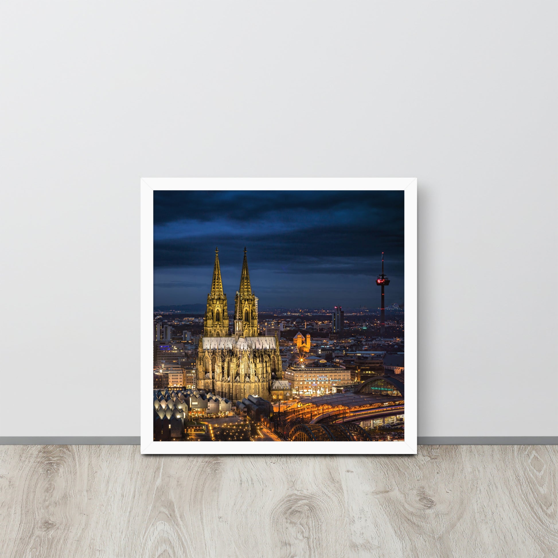Köln Germany -- High Quality -- Framed on photo paper