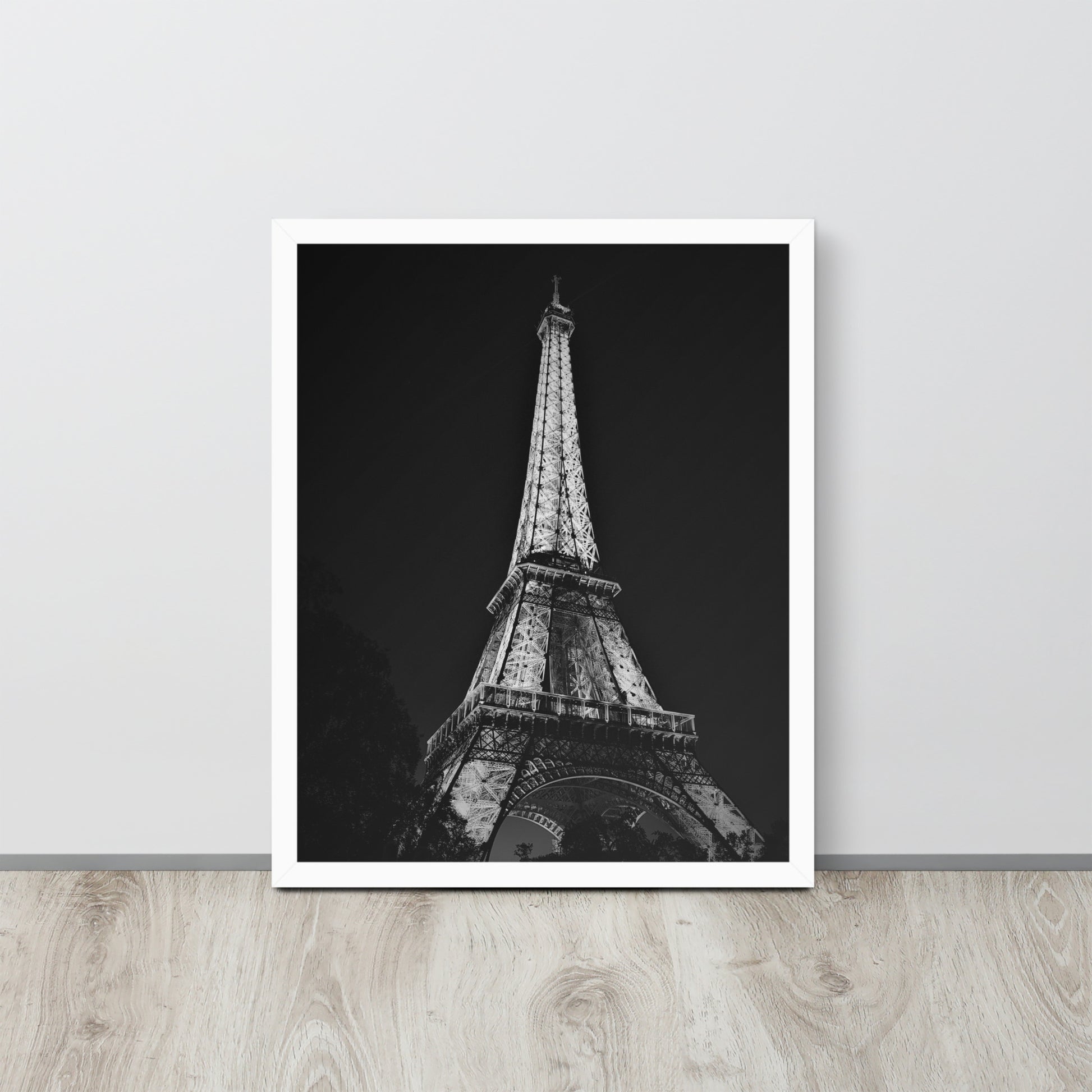 Paris -- High Quality -- Framed on photo paper