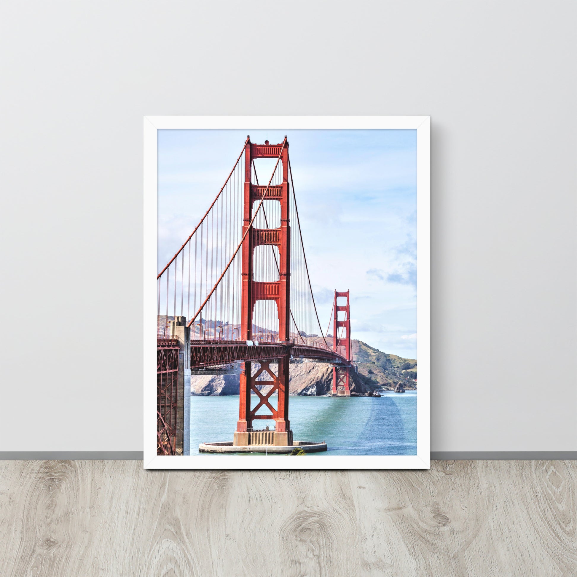Golden Gate Bridge -- High Quality -- Framed on photo paper