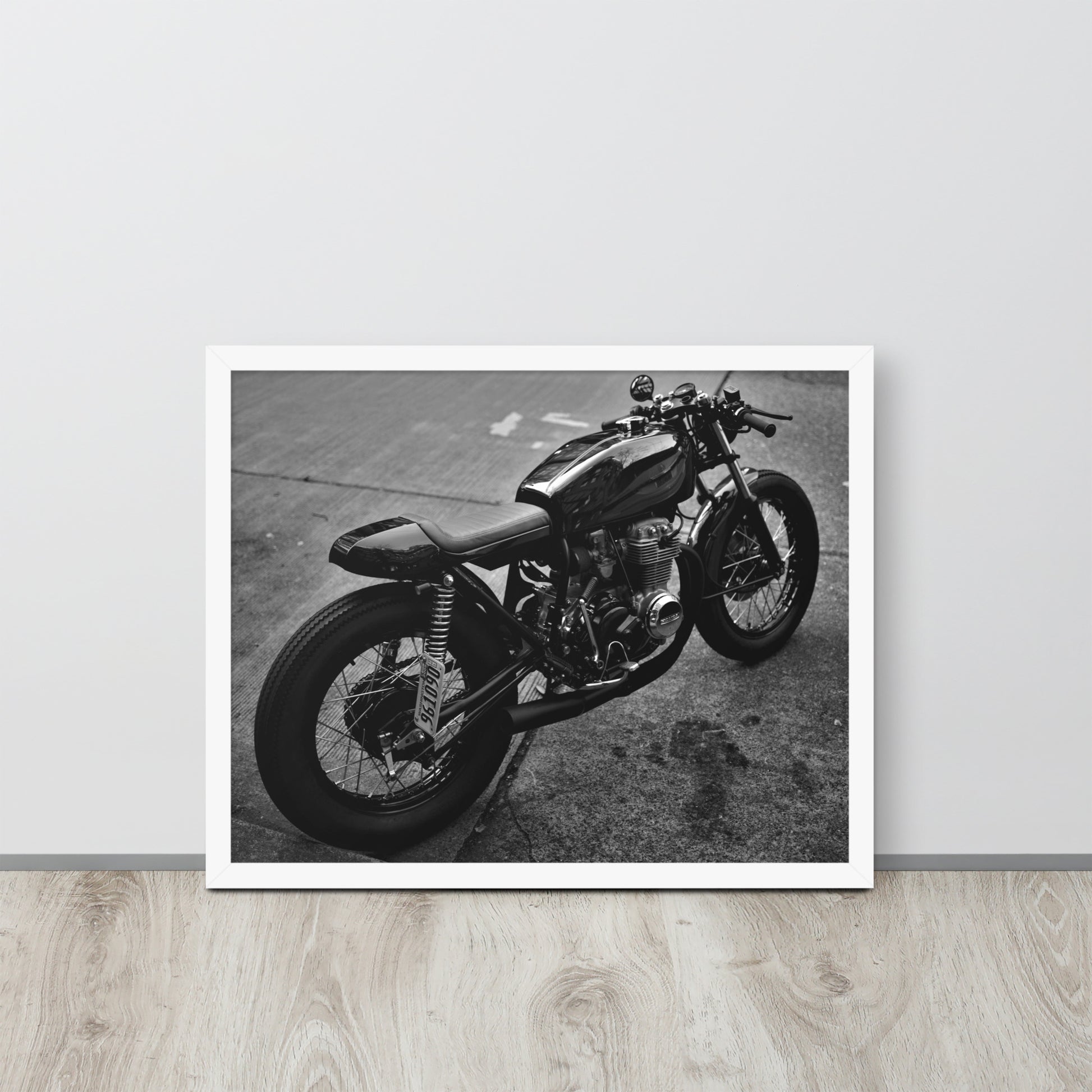 Bike -- High Quality -- Framed on photo paper
