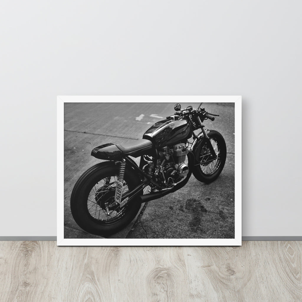 Bike -- High Quality -- Framed on photo paper