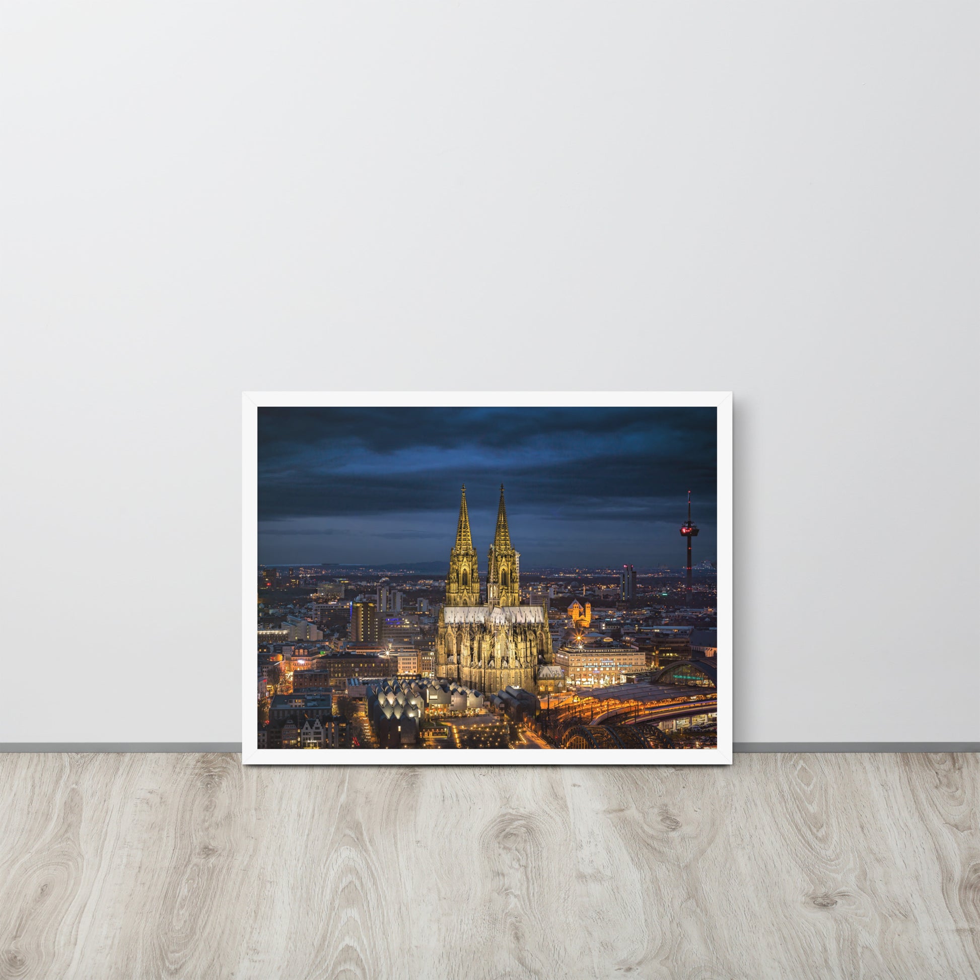 Köln Germany -- High Quality -- Framed on photo paper