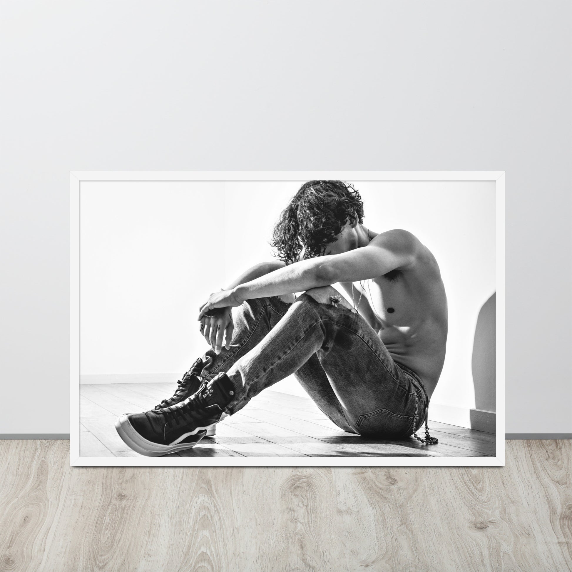 Men -- High Quality -- Framed on photo paper