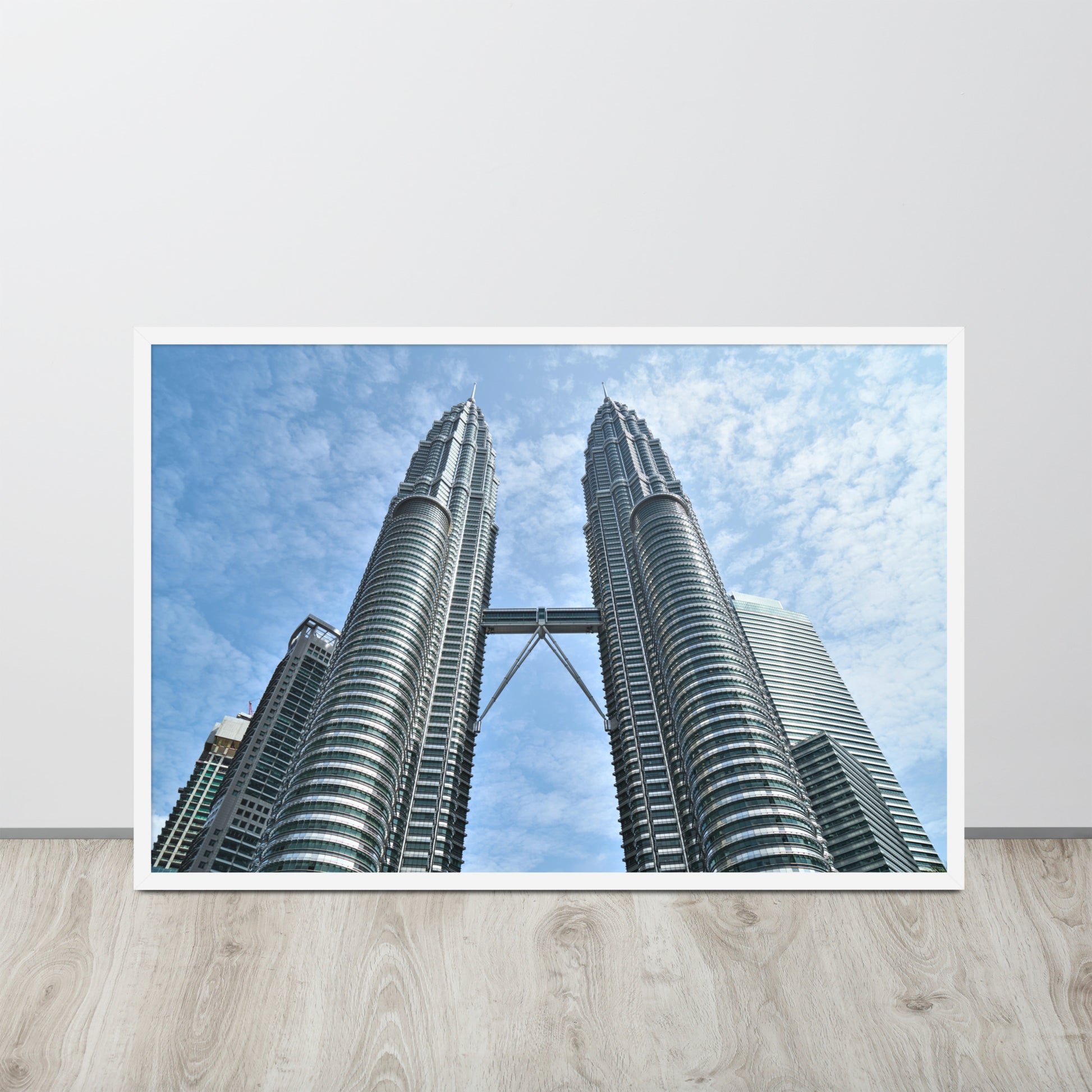 Petronas Twin Towers Kuala Lumpur -- High Quality -- Framed on photo paper