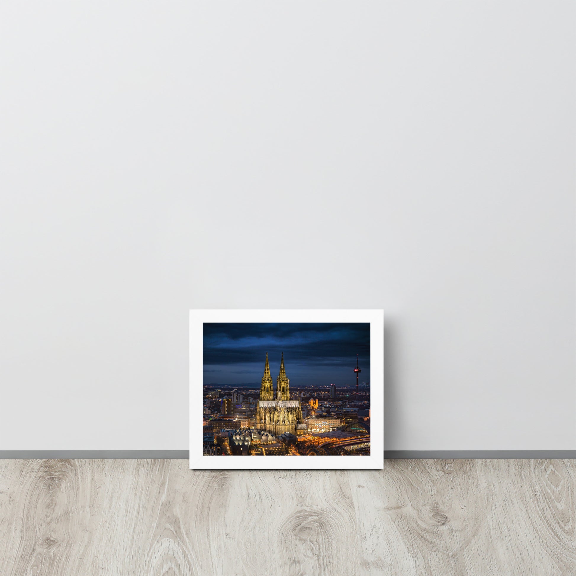 Köln Germany -- High Quality -- Framed on photo paper